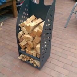Holzlager auf Rollen Holzlager auf Rollen