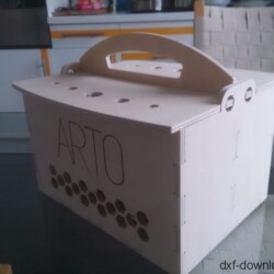 Kiste aus Holz Kiste aus Holz