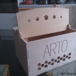 Kiste aus Holz1 Kiste aus Holz1