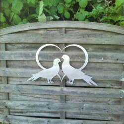 Herz mit 2 Tauben Herz mit 2 Tauben